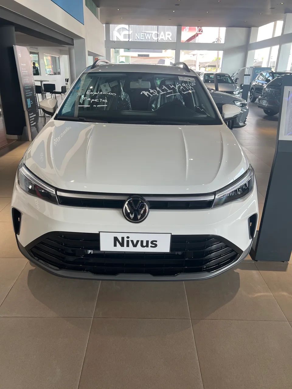Volkswagen Nivus Nivus Sense 1.0 200 TSI Flex Aut. 2027