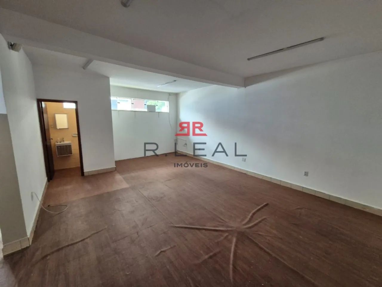 Imóvel Comercial de 308m² para Locação no Centro de Bauru - Foto 4