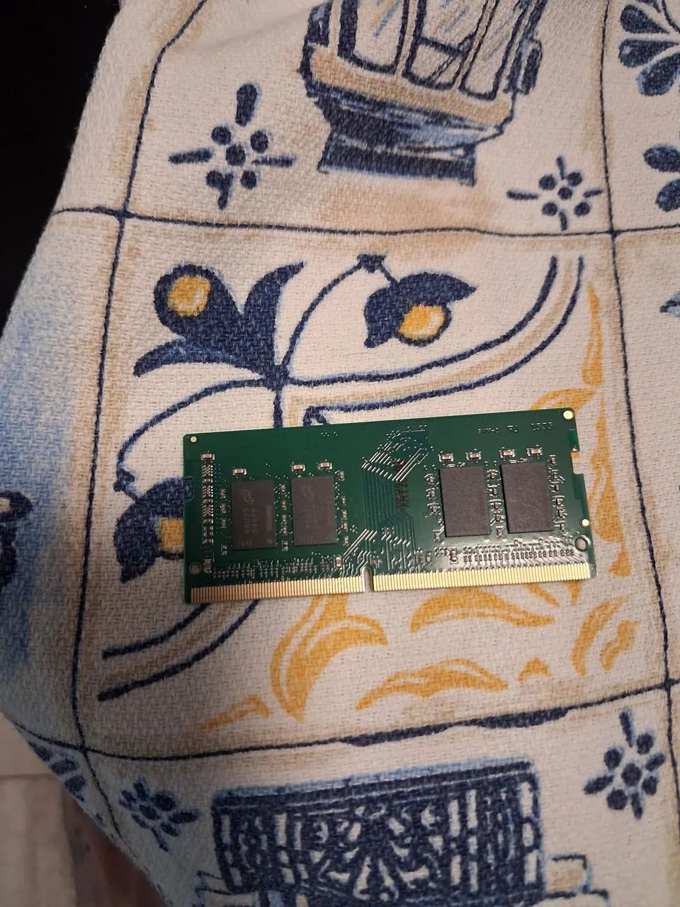 Memória RAM crucial ddr4 notebook  - Foto 4