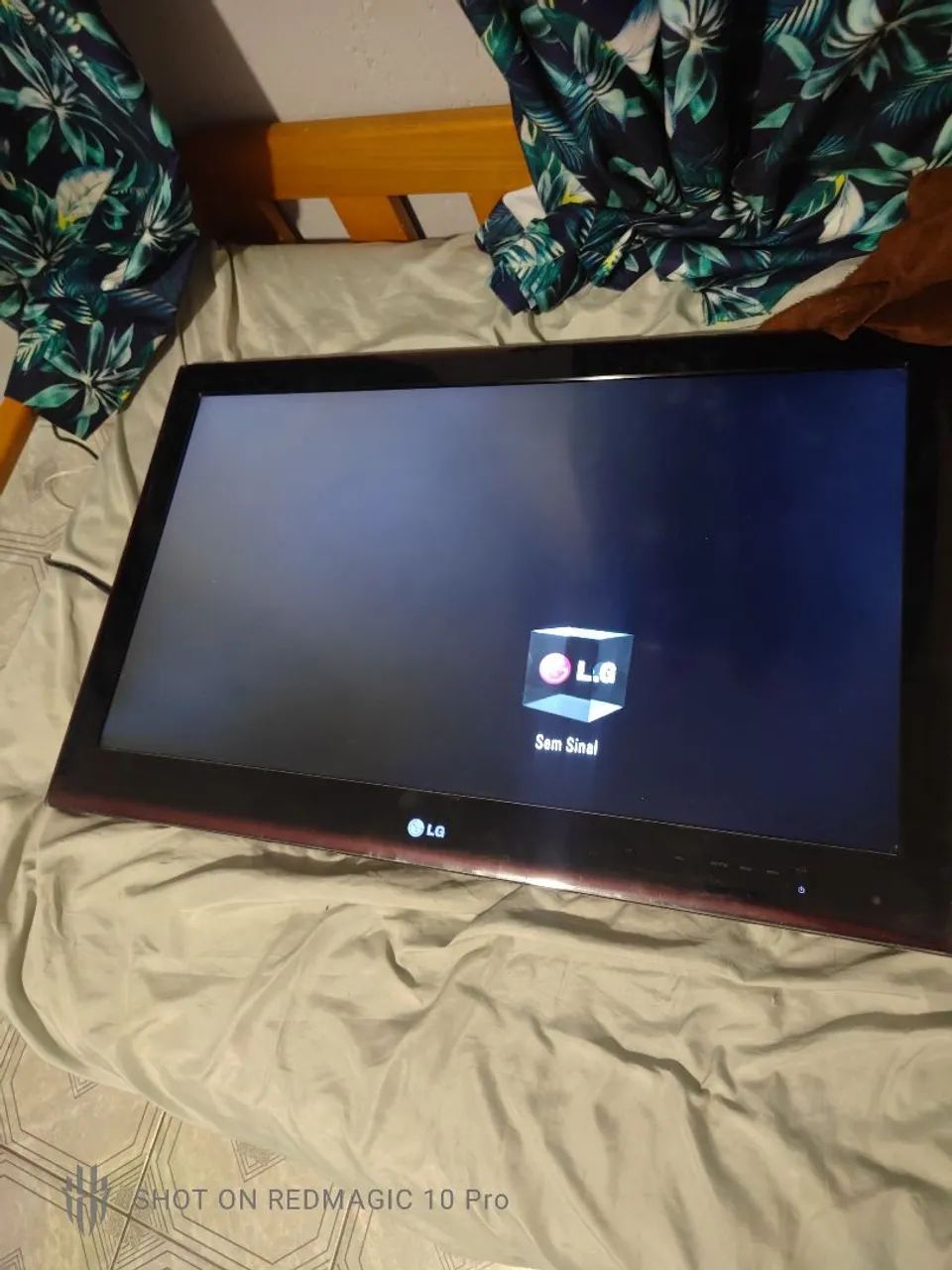 Tv LG 32p LED, não é smart
