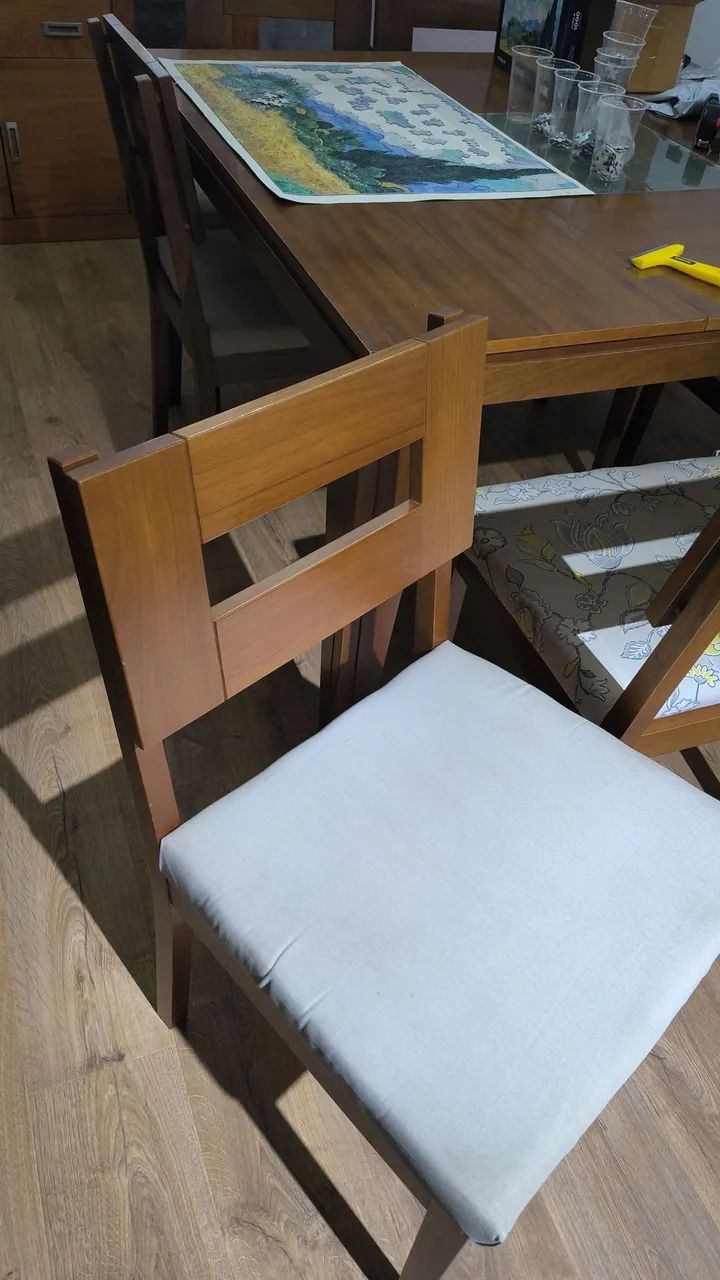 Mesa de jantar quadrada com 8 cadeiras  - Foto 5