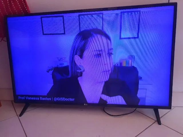 Televisão LG com defeito na tela