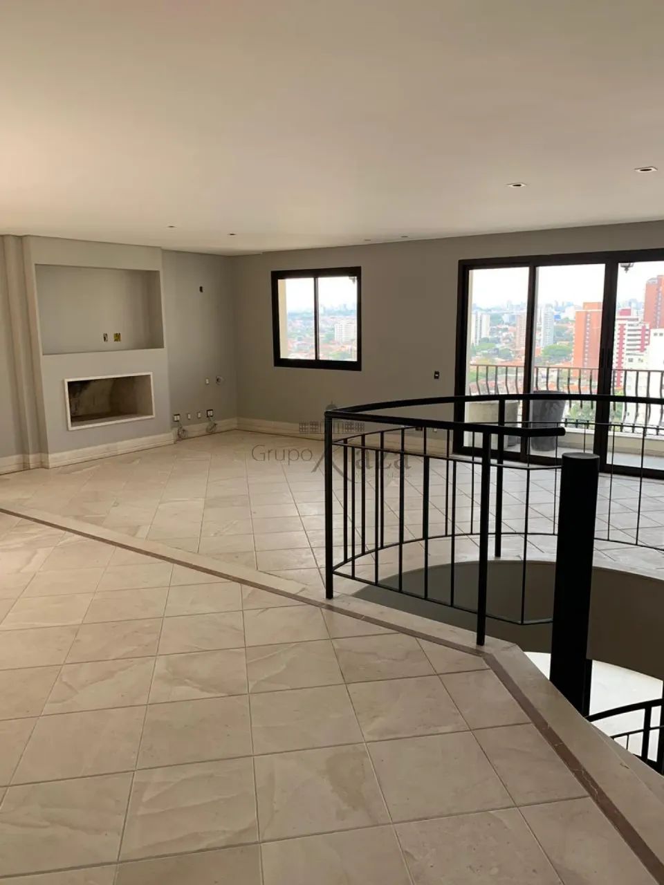 Cobertura Duplex - Campo Belo - 5 Dormitórios - 465m². - Foto 4