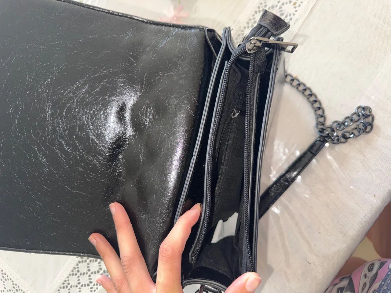 Bolsa Média Preta  - Foto 4