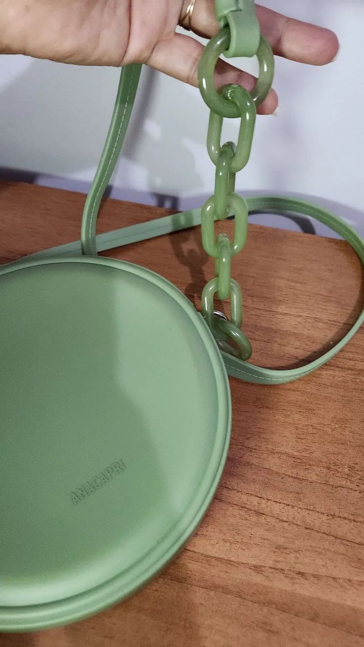 Bolsa Anacapri Redonda Verde Emborrachada - Foto 2