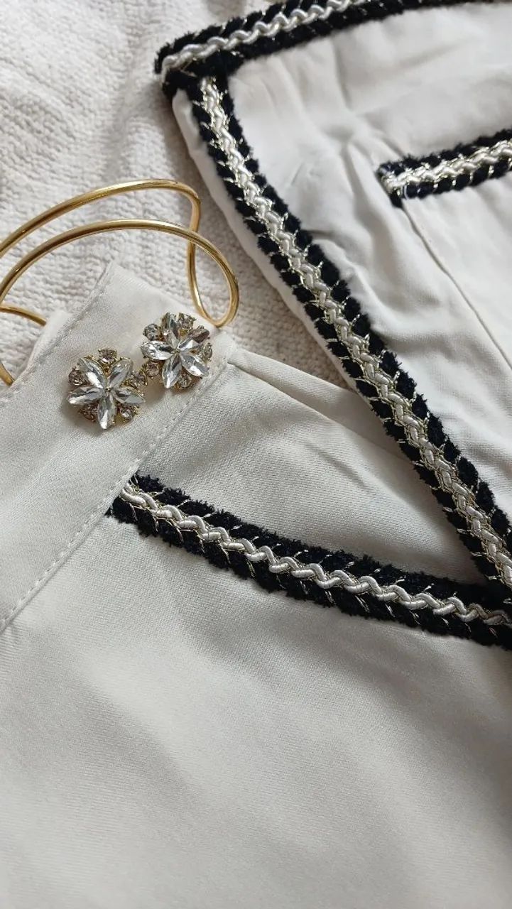 Conjunto bordado 