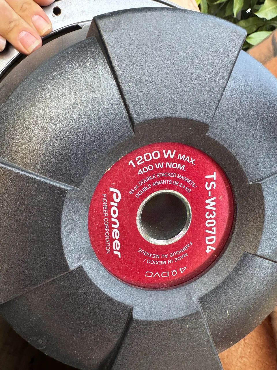 Subwoofer de 12 polegadas Pioneer TS-W307D4 - Foto 3