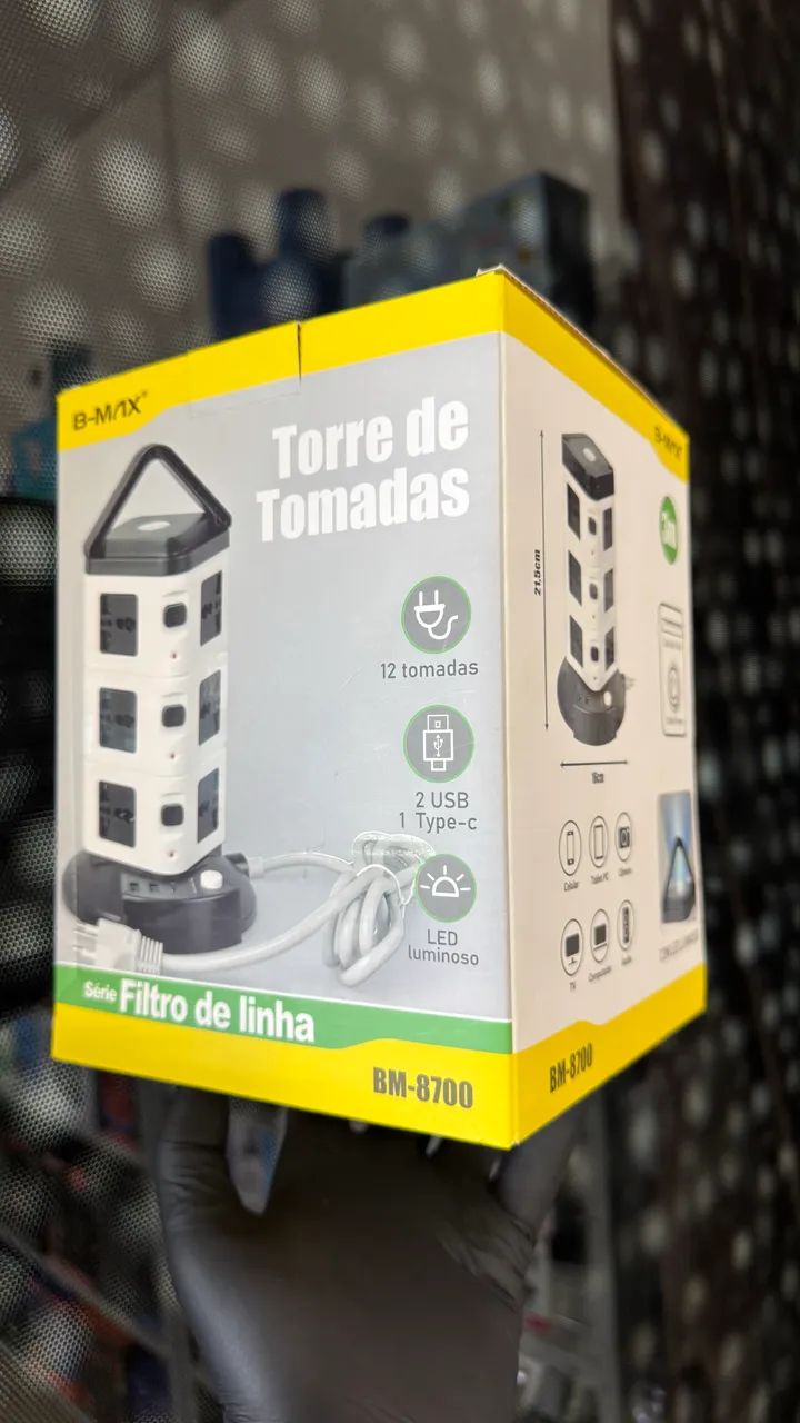 B-MAX Power Strip Tower with 12 Outlets + 2 USB Ports + 1 Type-C Port, 3 m