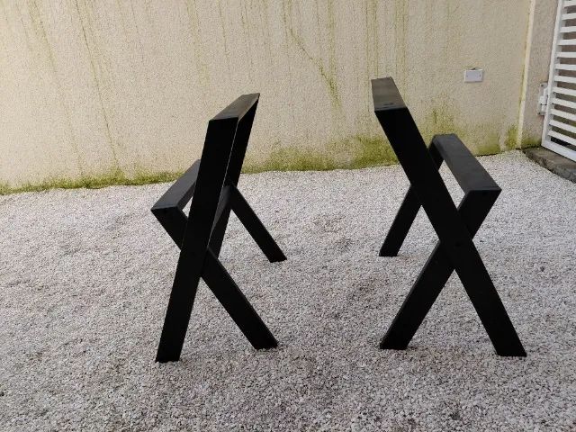 Cavaletes de madeira para tampo de mesa. - Foto 2
