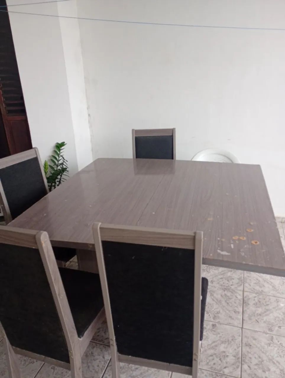 Doação de Mesa de Jantar 