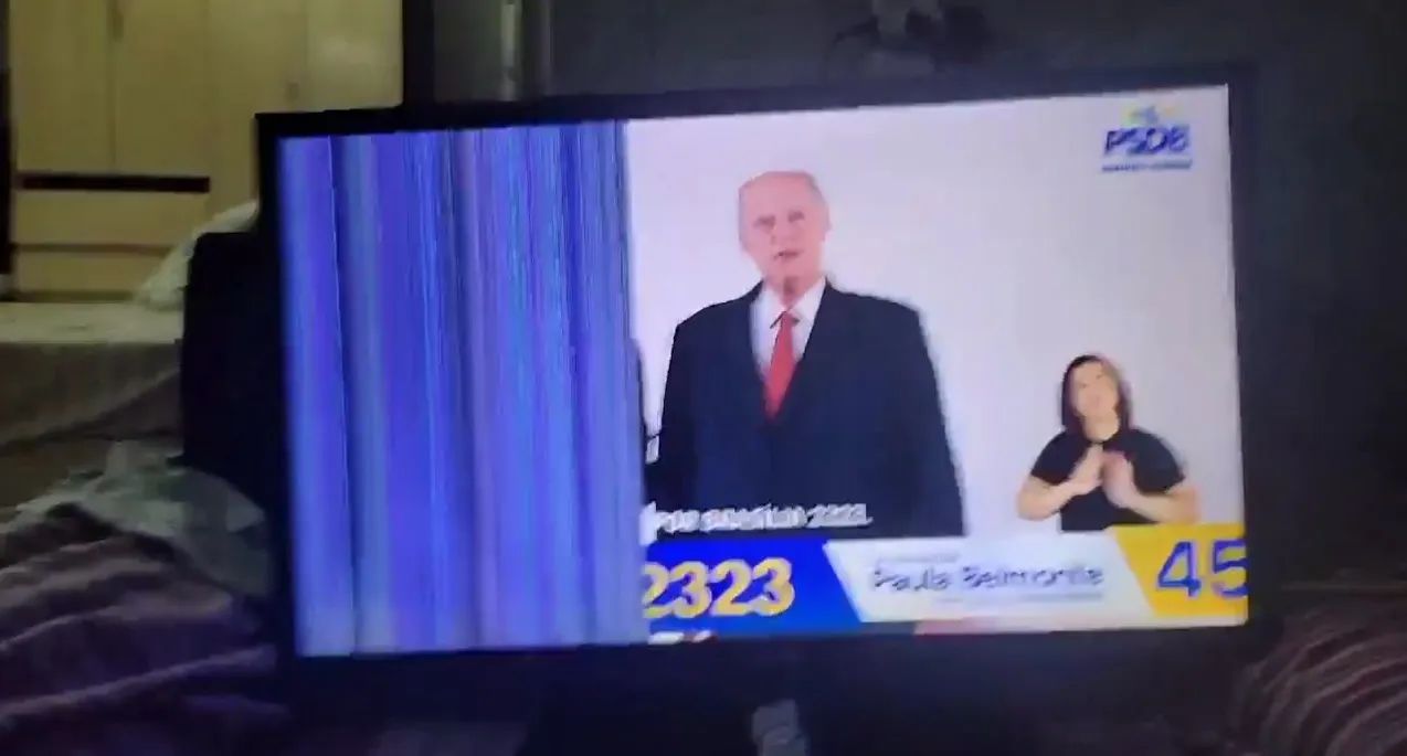 TV 50? Defeito - Foto 3
