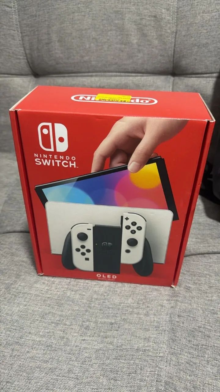 Nintendo Switch Oled + 7 jogos mídia física. - Foto 3