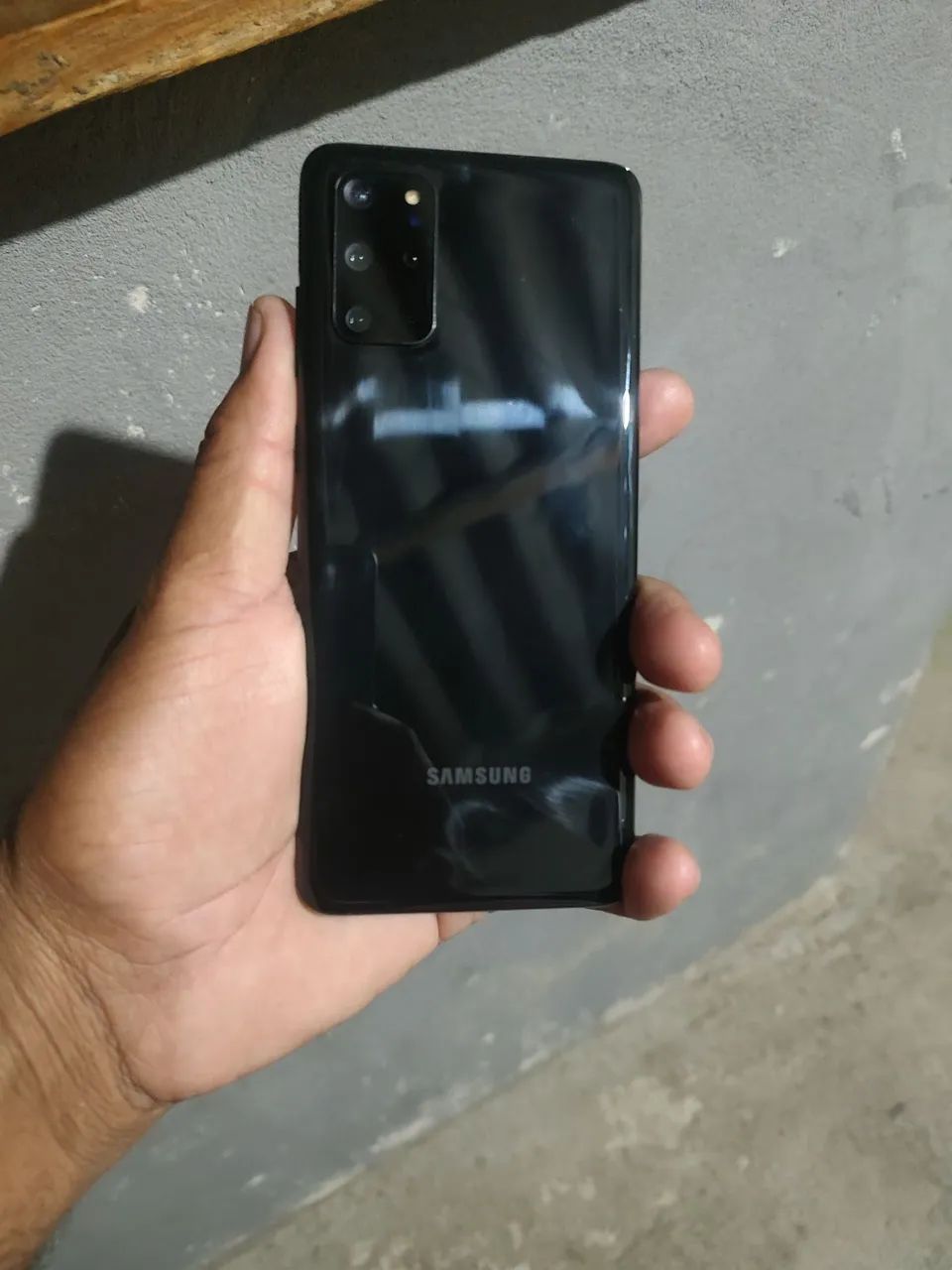 Samsung S20+ 128GB - Foto 2