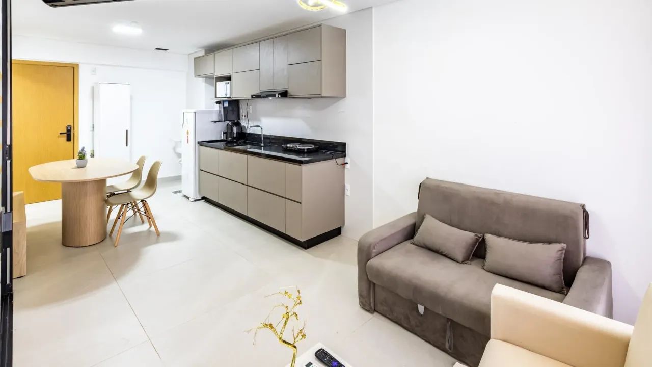 Studio para locação mobiliado no Gyro Vaca Brava com 1 suíte e sacada - Foto 3