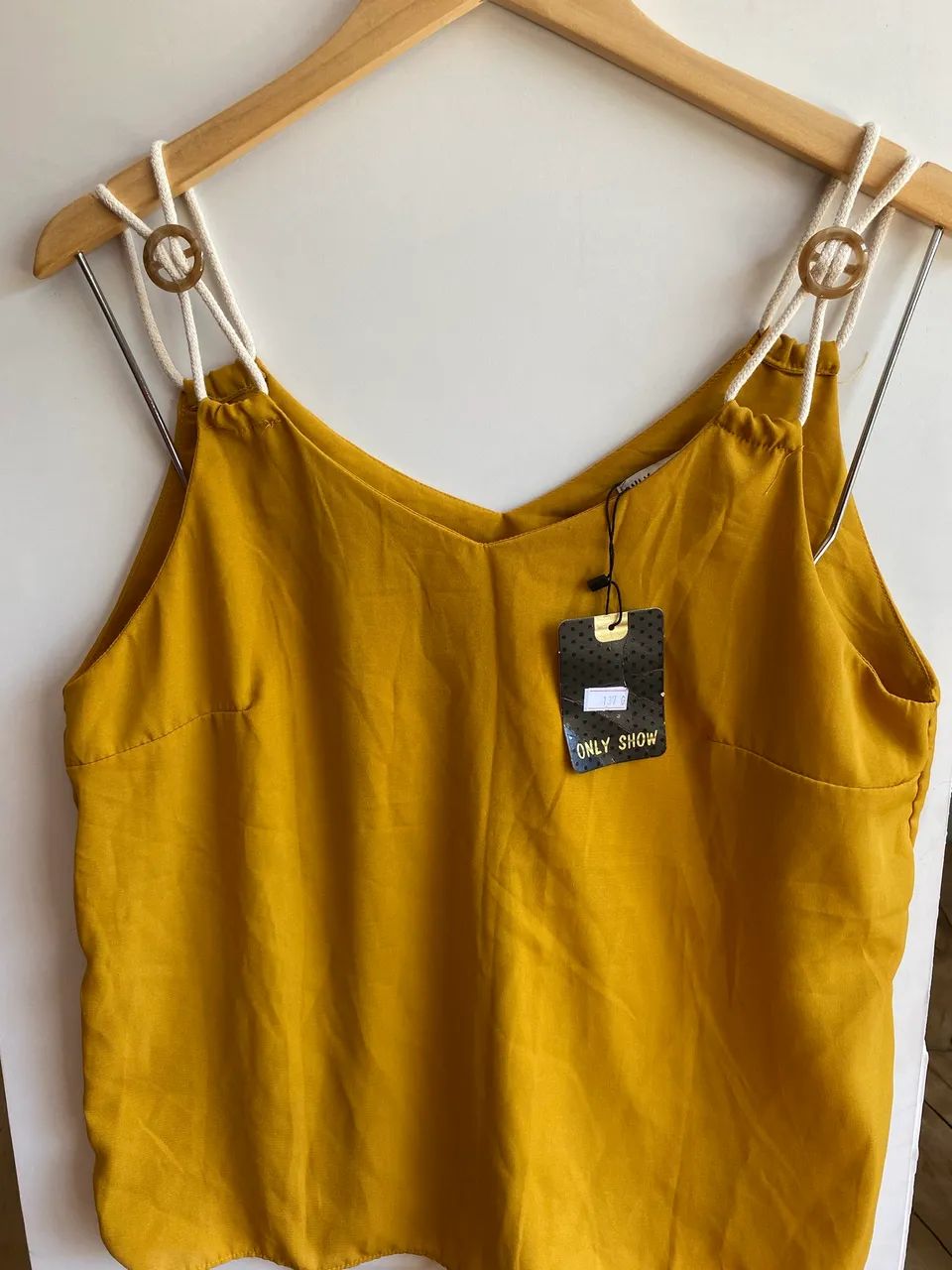Blusa feminina só 10.00 cada  - Foto 2