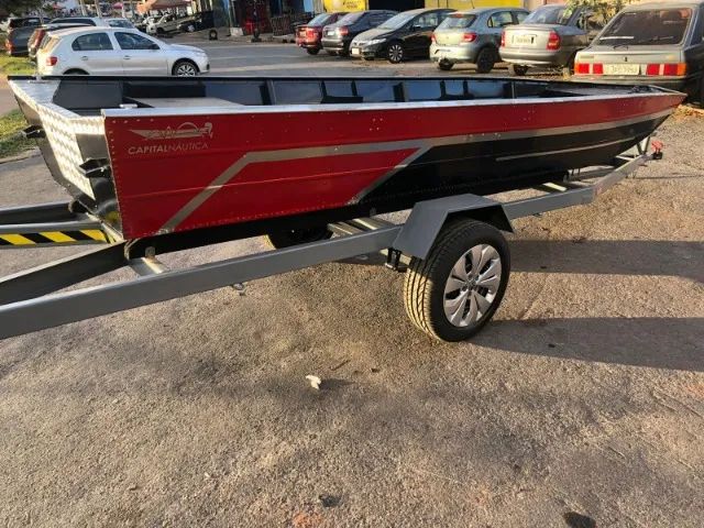 Canoa Soldada design eficiente com navegação tranquila - A partir de 7.990,00 - Foto 5