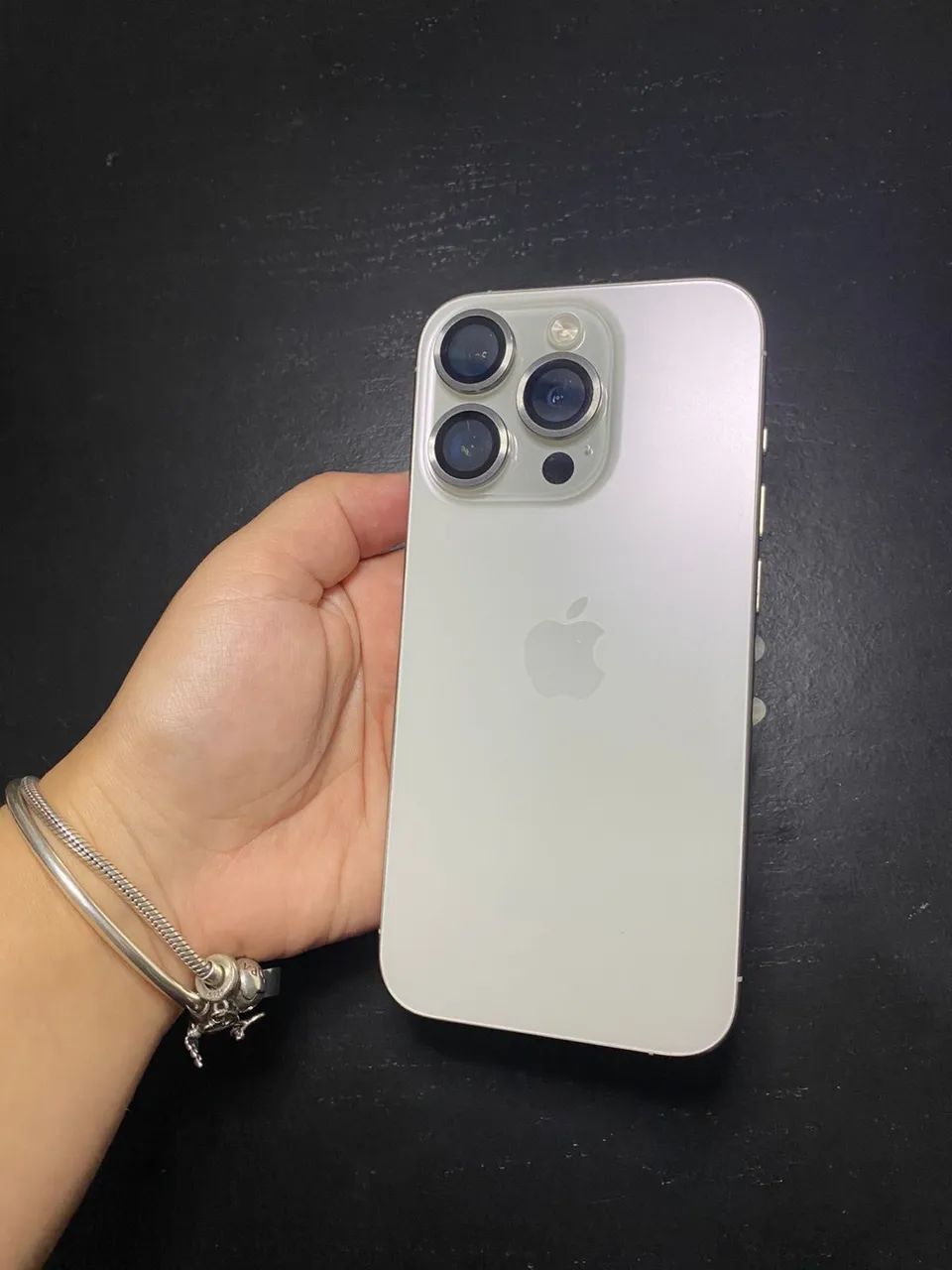 iPhone 15 pro 256gb impecável - Celulares e Smartphones - Volta