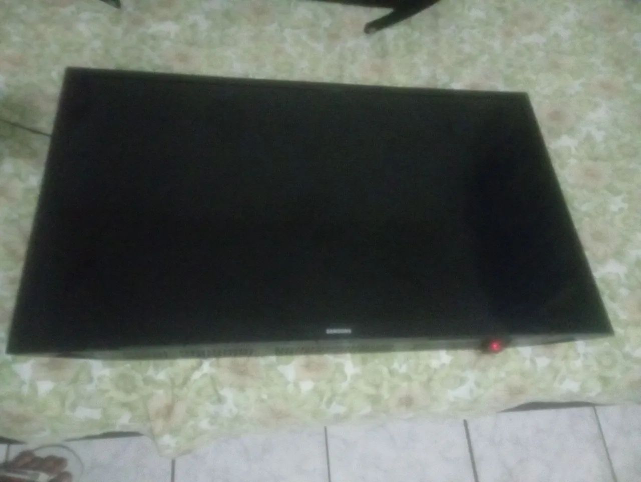 Smart TV Samsung 32 com defeito na tela . - Foto 3