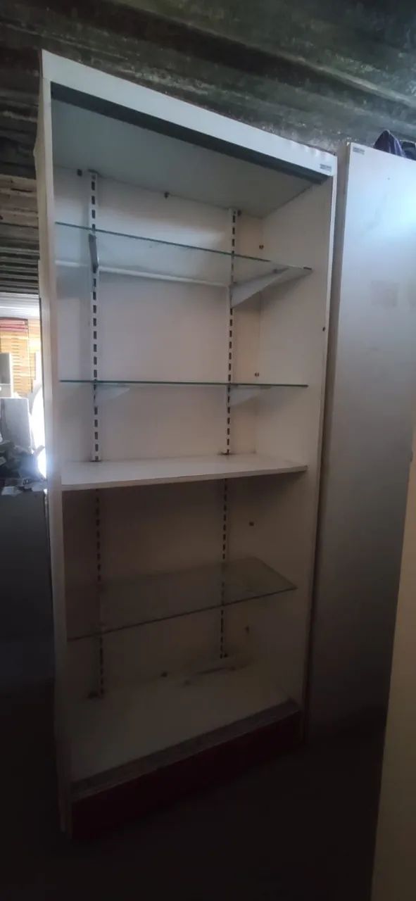 Armário e Expositor em MDF - Foto 2