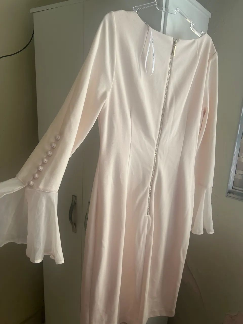 Vestido Calvin Klein novo tem 46/48 - Foto 4