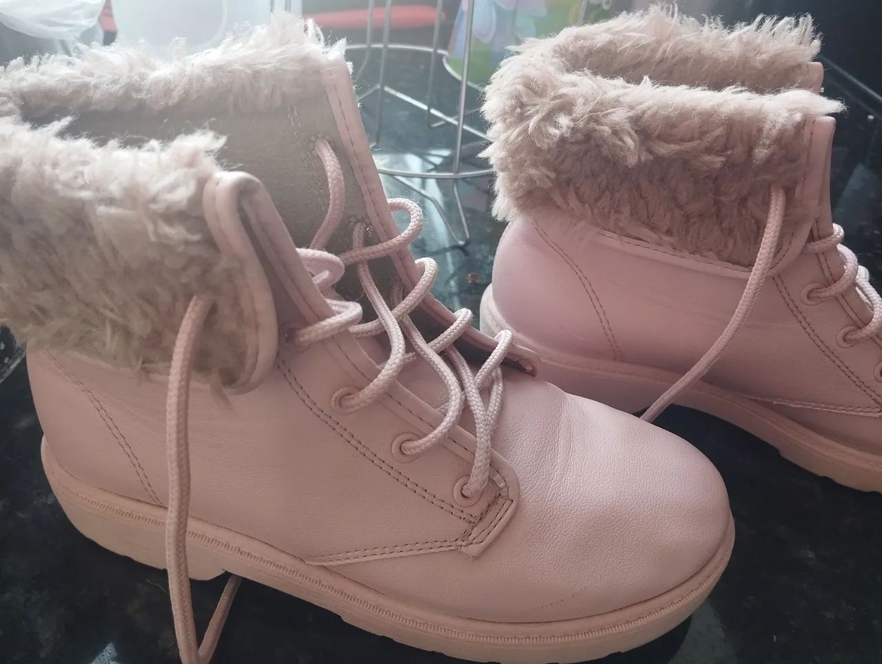 Vendo botas da marca Molekinha, tamanho 30 - Foto 2