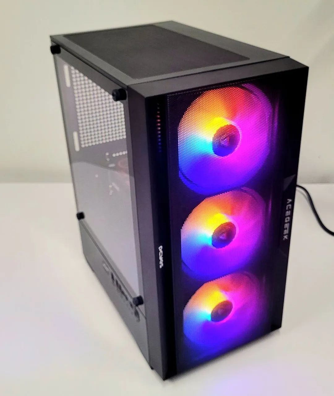 Gaming PC with Intel Core i3-9100F 4.2 GHz, 16 GB DDR4 RAM, RX 550 GPU (4 GB), PCYES EDGE, 256 GB SSD + 1 TB HDD, Keyboard and Mouse!