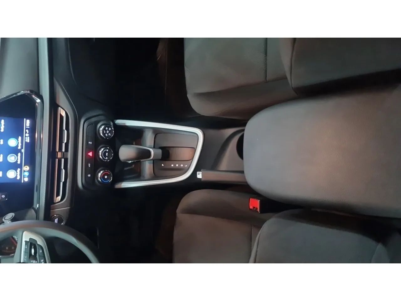 Chevrolet Onix Plus 1.0 12V TB Flex Aut. 4P, foto 9 de 17