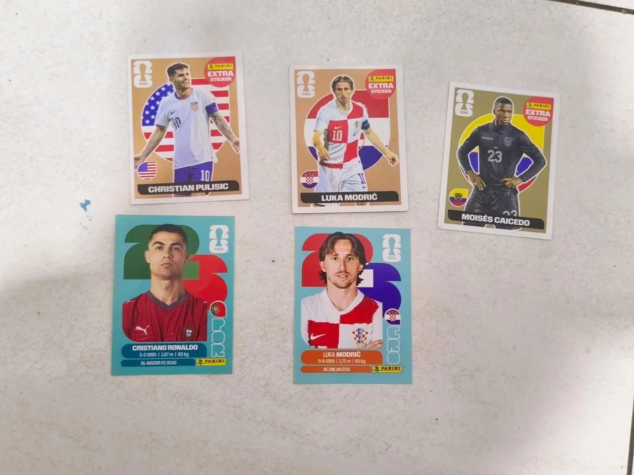 Figurinhas copa com 3 legends