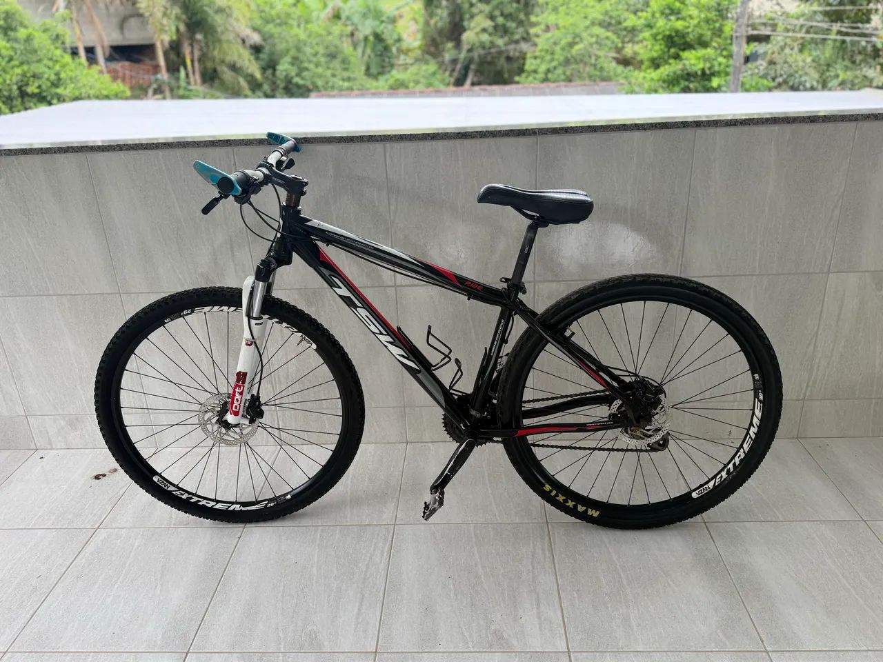 Bicicleta TSW 27v,aro 29,toda SHIMANO