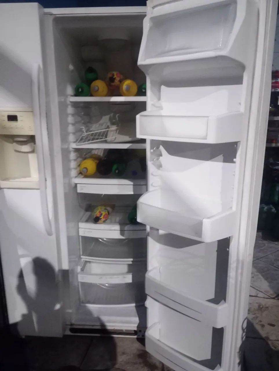 Geladeira branca funciona bem  - Foto 2