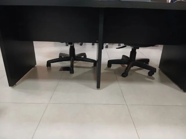 Mesa de escritório de madeira  - Foto 3