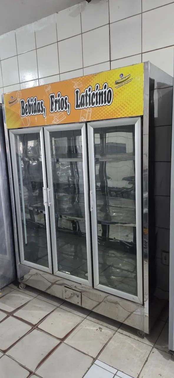Expositor Auto Serviço 1,50m Usado
