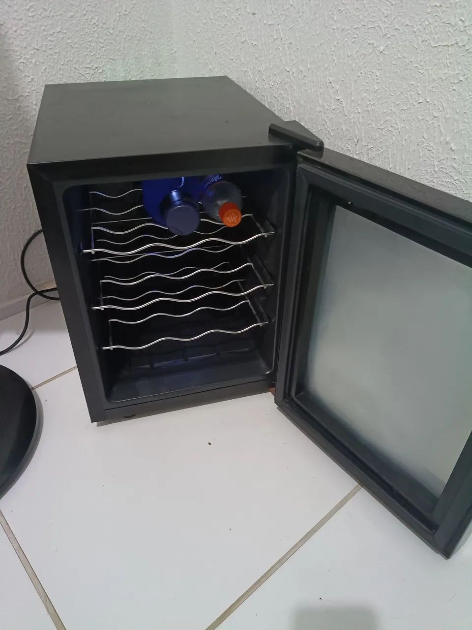 Vendo adega de vinho  - Foto 2