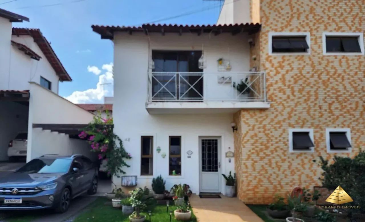 Sobrado para venda, 3 quarto(s), Santa Rosa, Cuiabá