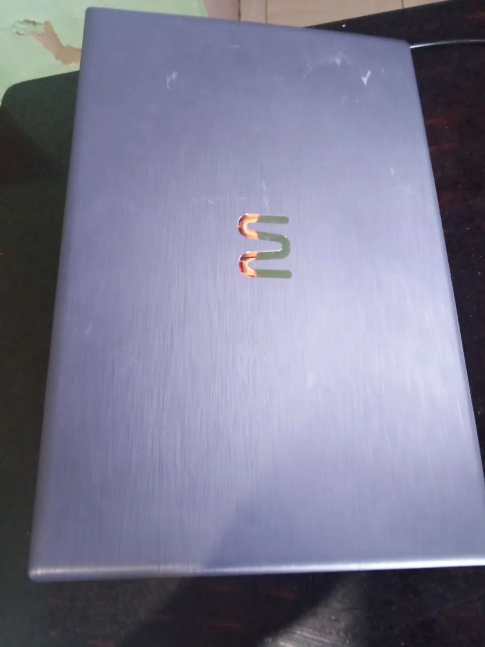 Vendo notebook funcionando perfeitamente, aceito negociação.