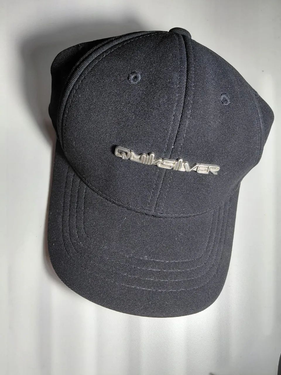 Boné Quiksilver Plate Type Silver Black.