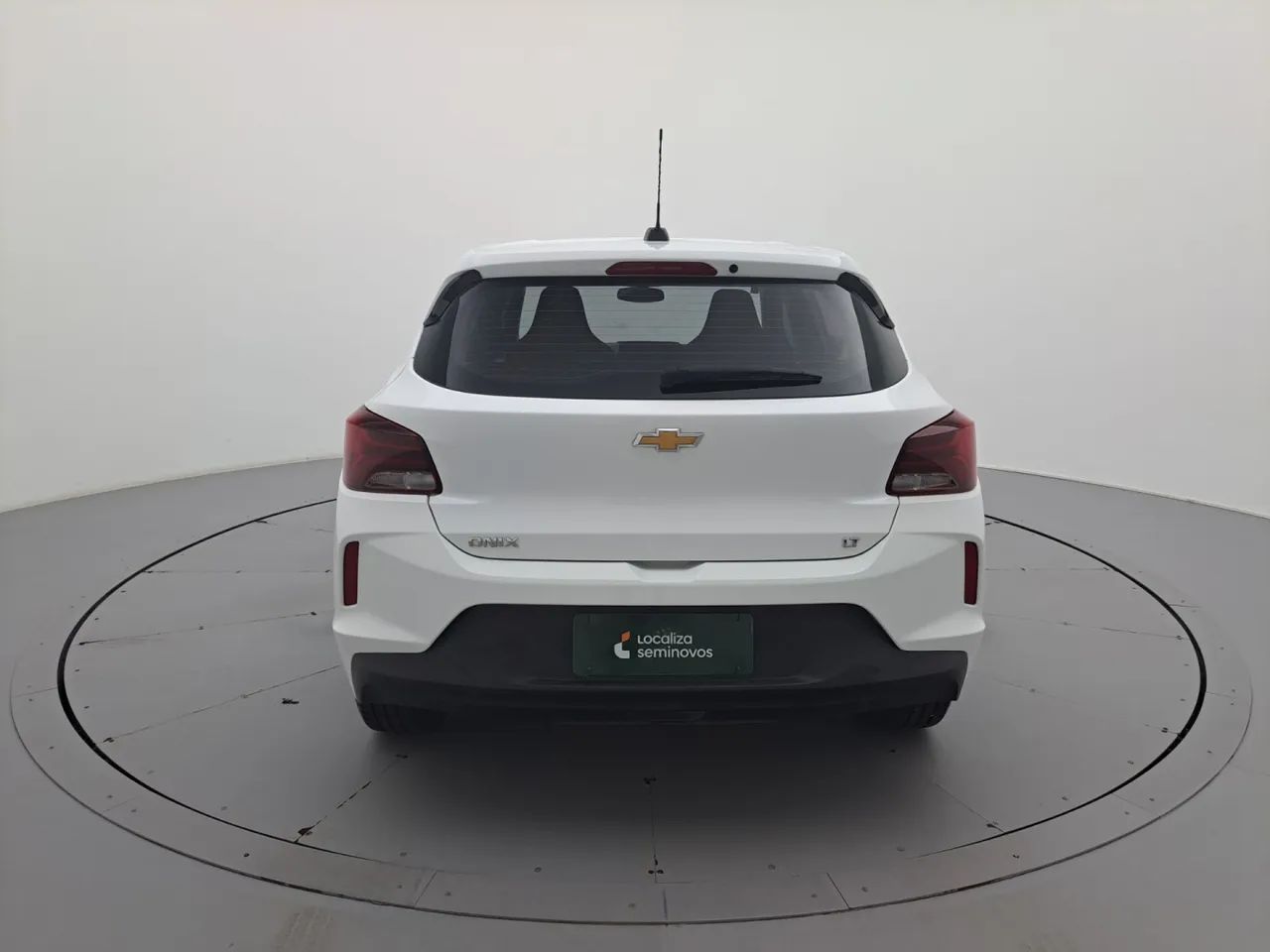 Chevrolet Onix Hatch LT 1.0 12V TB Flex Mec. 4P, foto 4 de 18