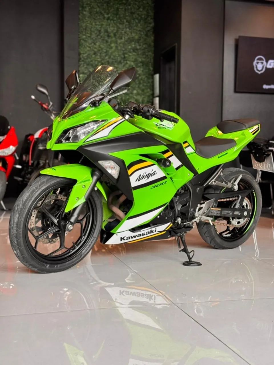 KAWASAKI - NINJA 300 - Foto 4