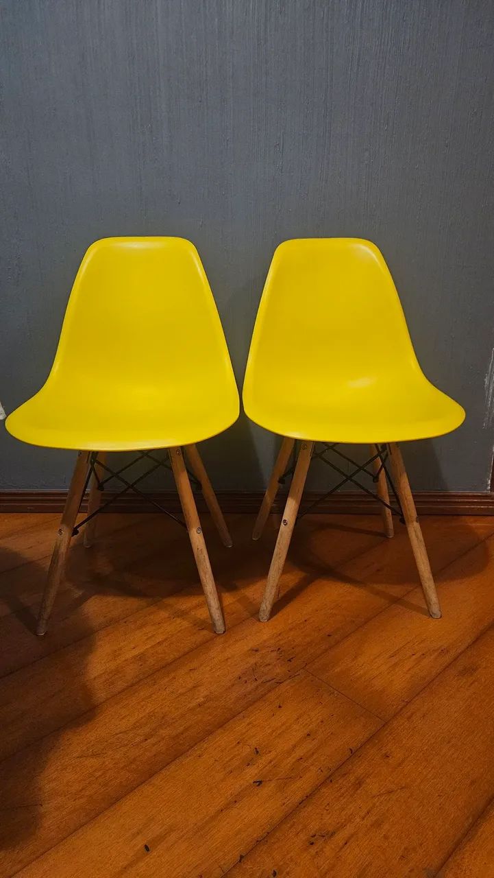 2 Cadeiras amarelas Eames/easy wood - Foto 2