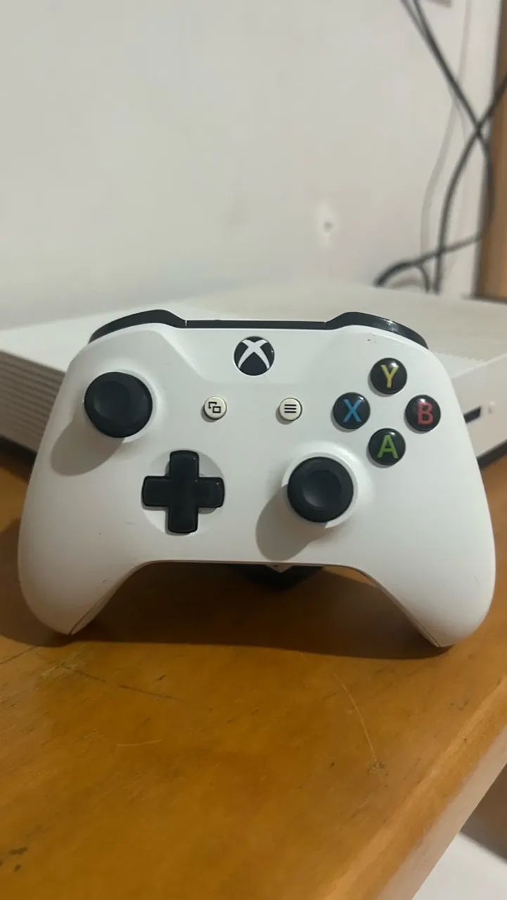 Xbox One S 1TB - Foto 4