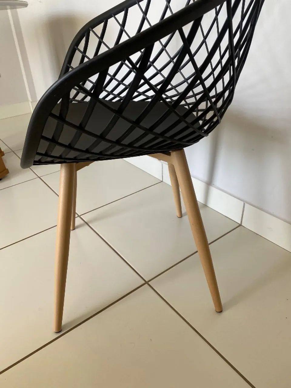 Mesa de jantar com 4 cadeiras Mobly - Foto 4