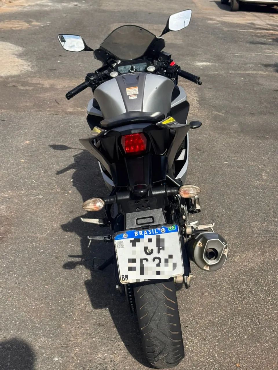 YZF R15 2024 - Foto 2