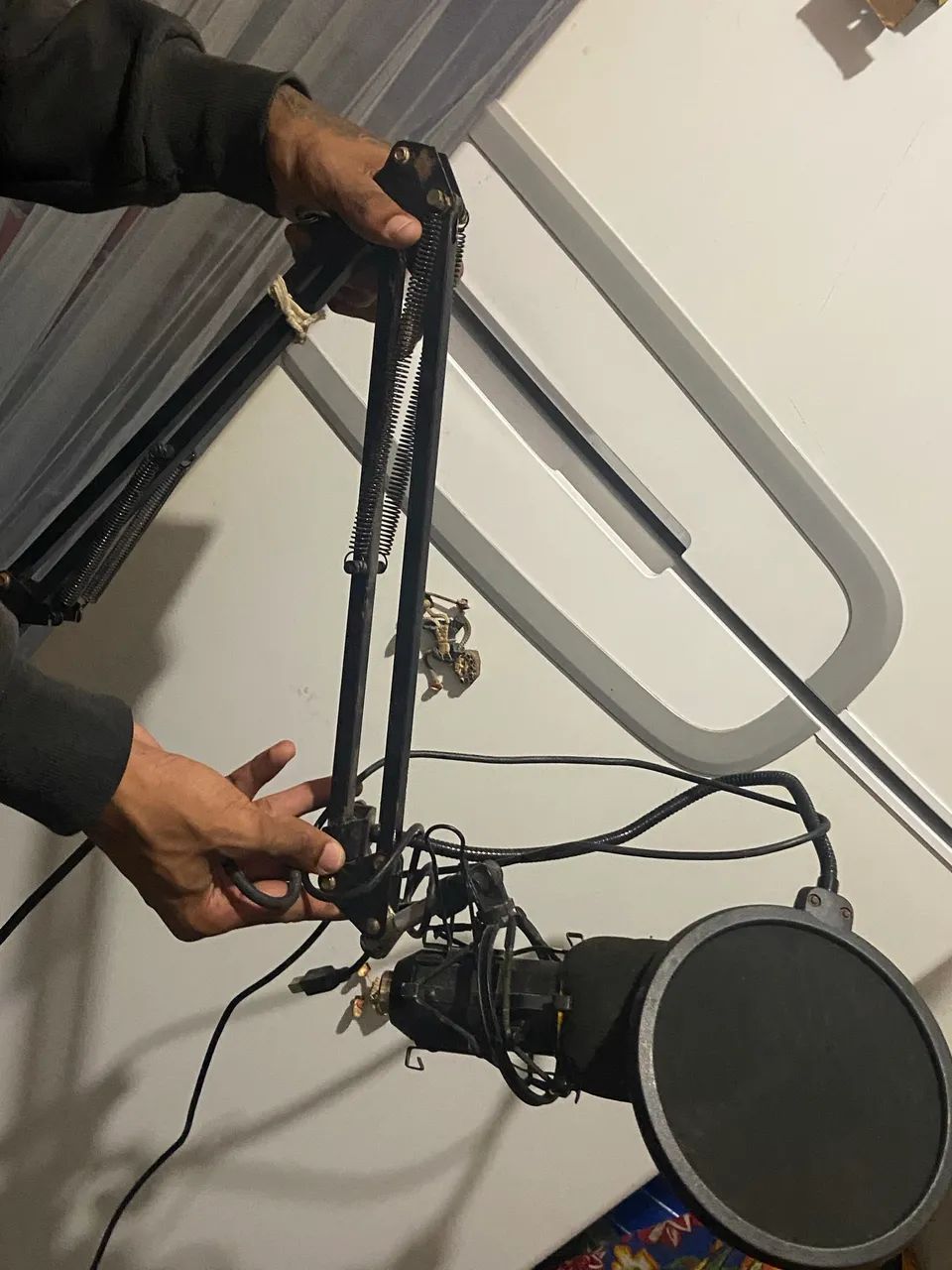 Condenser Microphone + Audio Interface441993002851379200