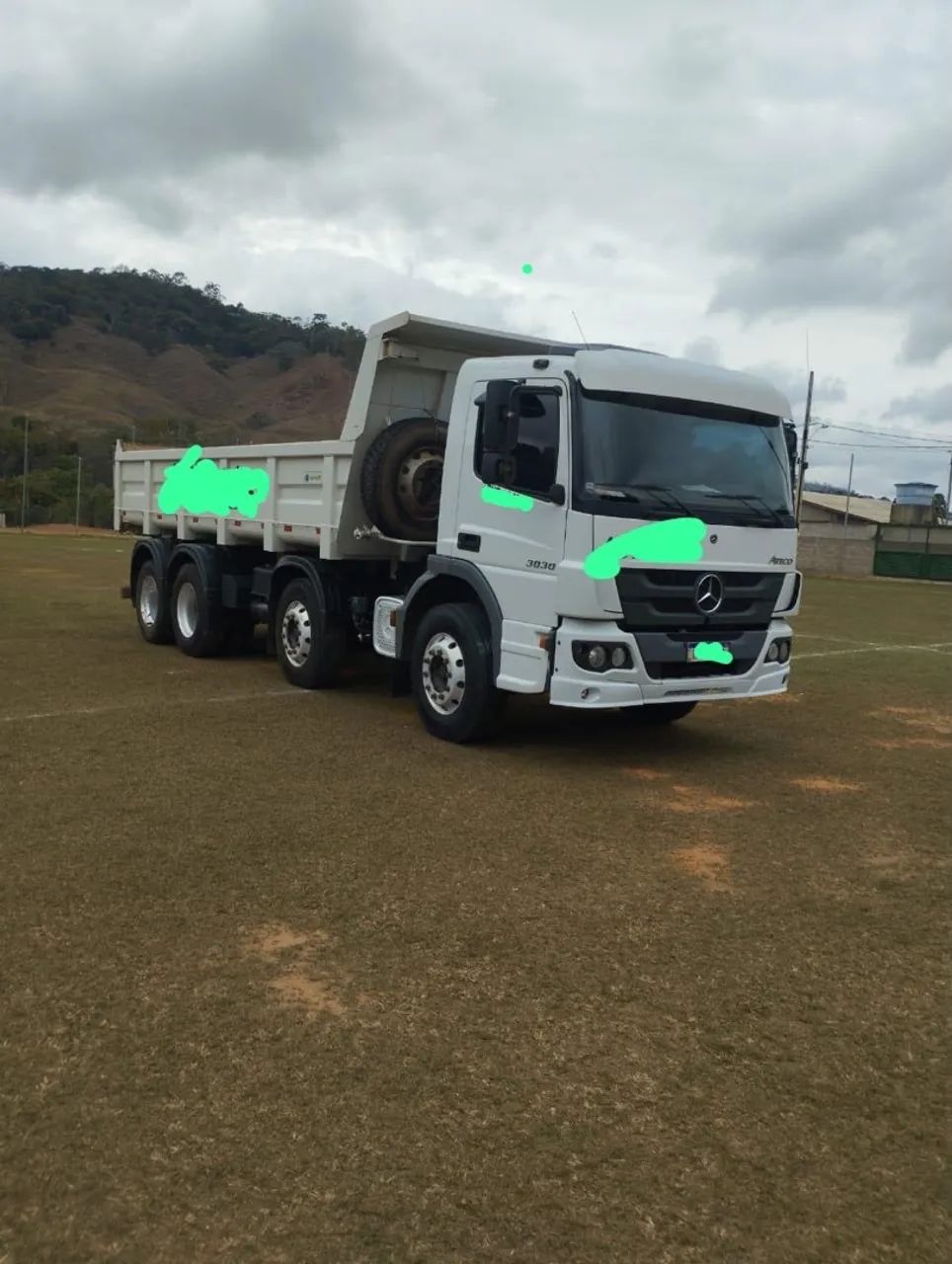 Caminhão Atego 3030 - Foto 2