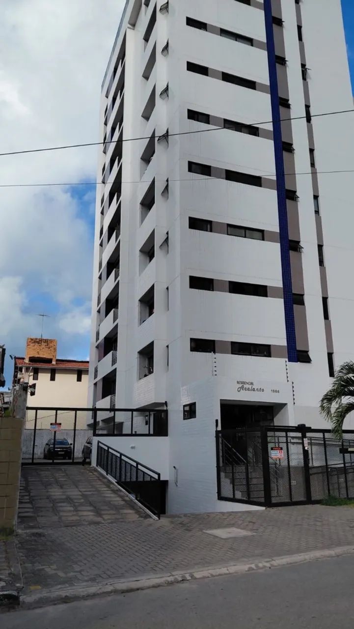 APARTAMENTO À VENDA EM MANAÍRA !