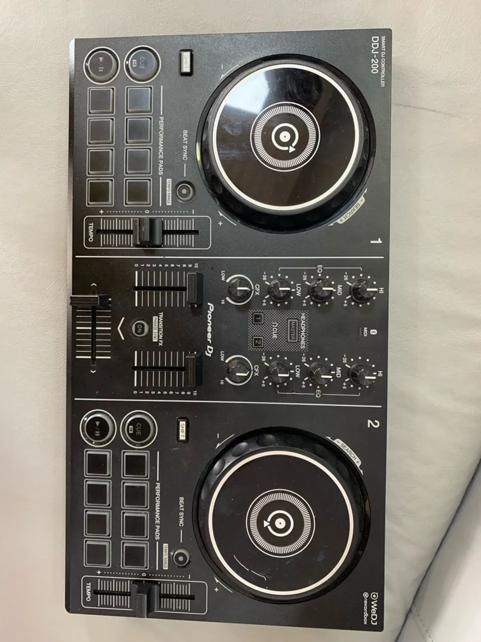 CONTROLADORA DE DJ DDJ200