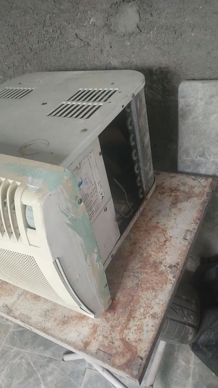 Vendo ar condicionado 7.500 Btu. Funciona perfeitamente.  - Foto 3