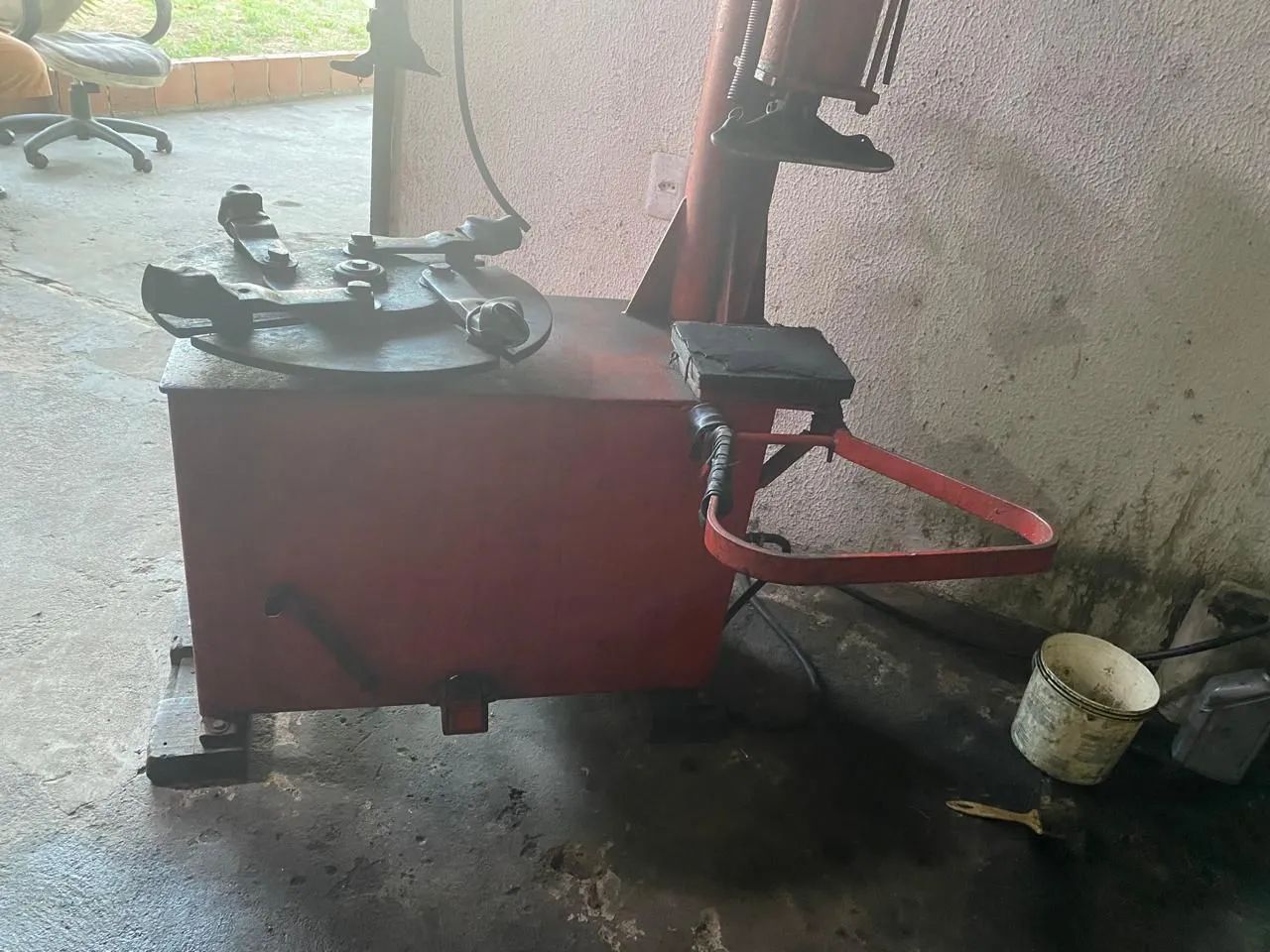 Máquina de trocar pneu Eldorado  - Foto 2