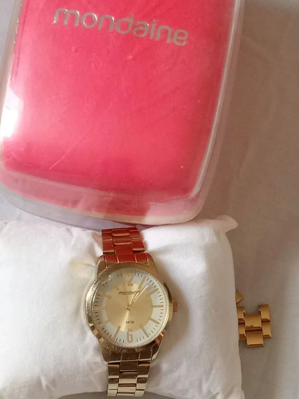 Relógio Mondaine Original Dourado 