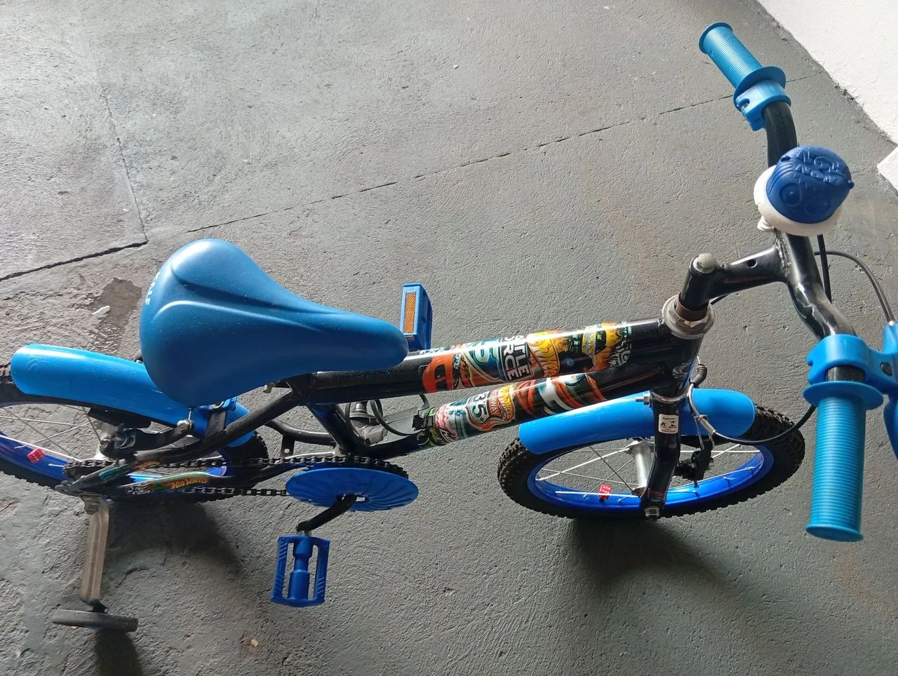Bicicleta hot Wheels  - Foto 4
